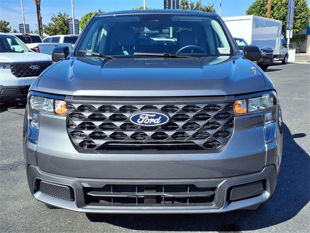2025 Ford Maverick XLT photo 2