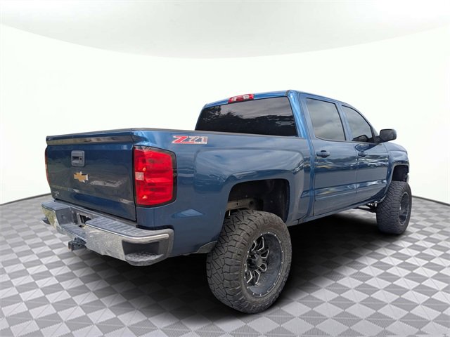 2018 Chevrolet Silverado 1500 LT photo 4