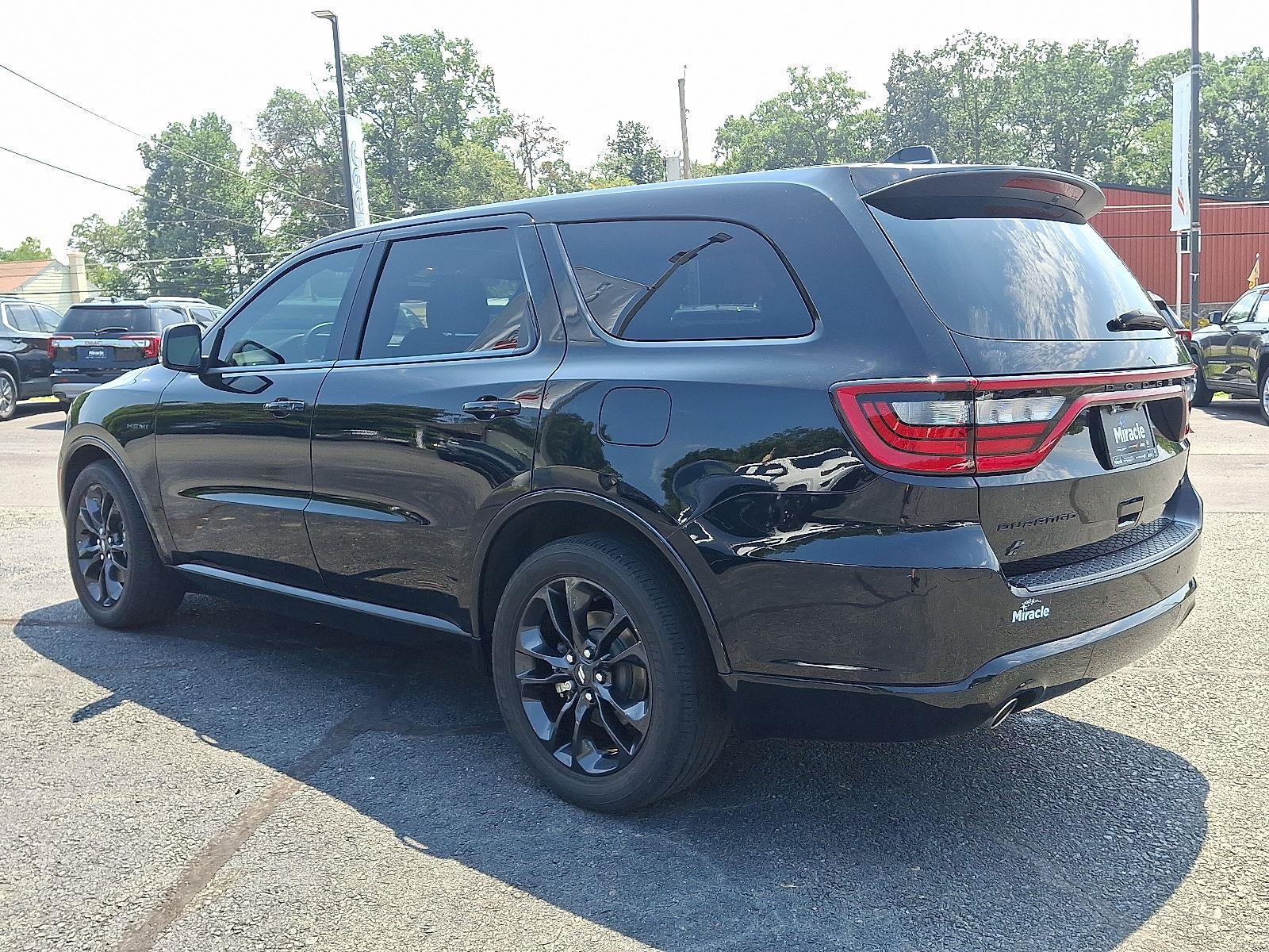 2022 Dodge Durango R/T photo 3