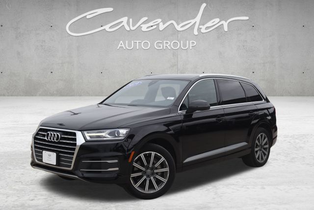 2019 Audi Q7 Premium's photo