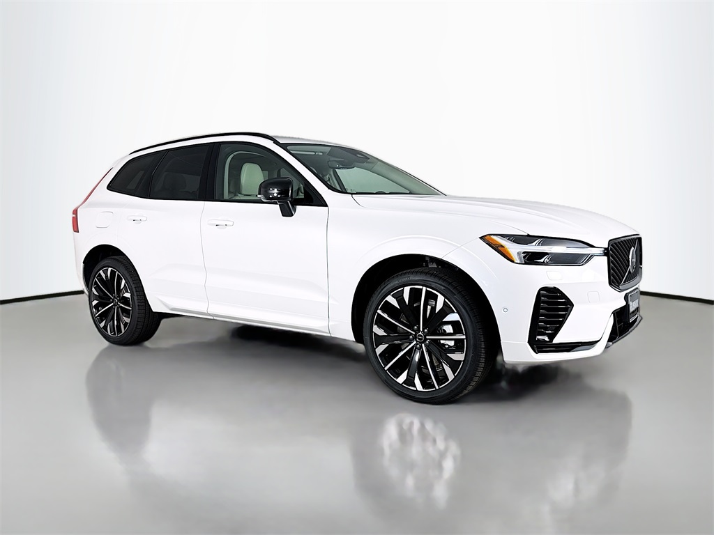 2026 Volvo XC60 Ultra's photo