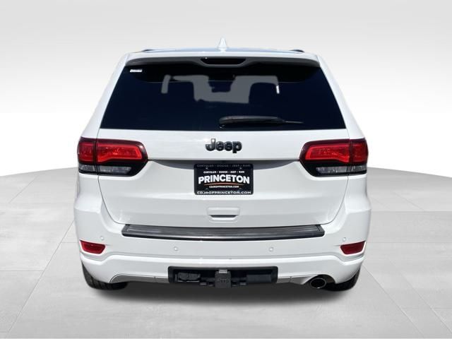 2022 Jeep Cherokee Laredo X photo 2