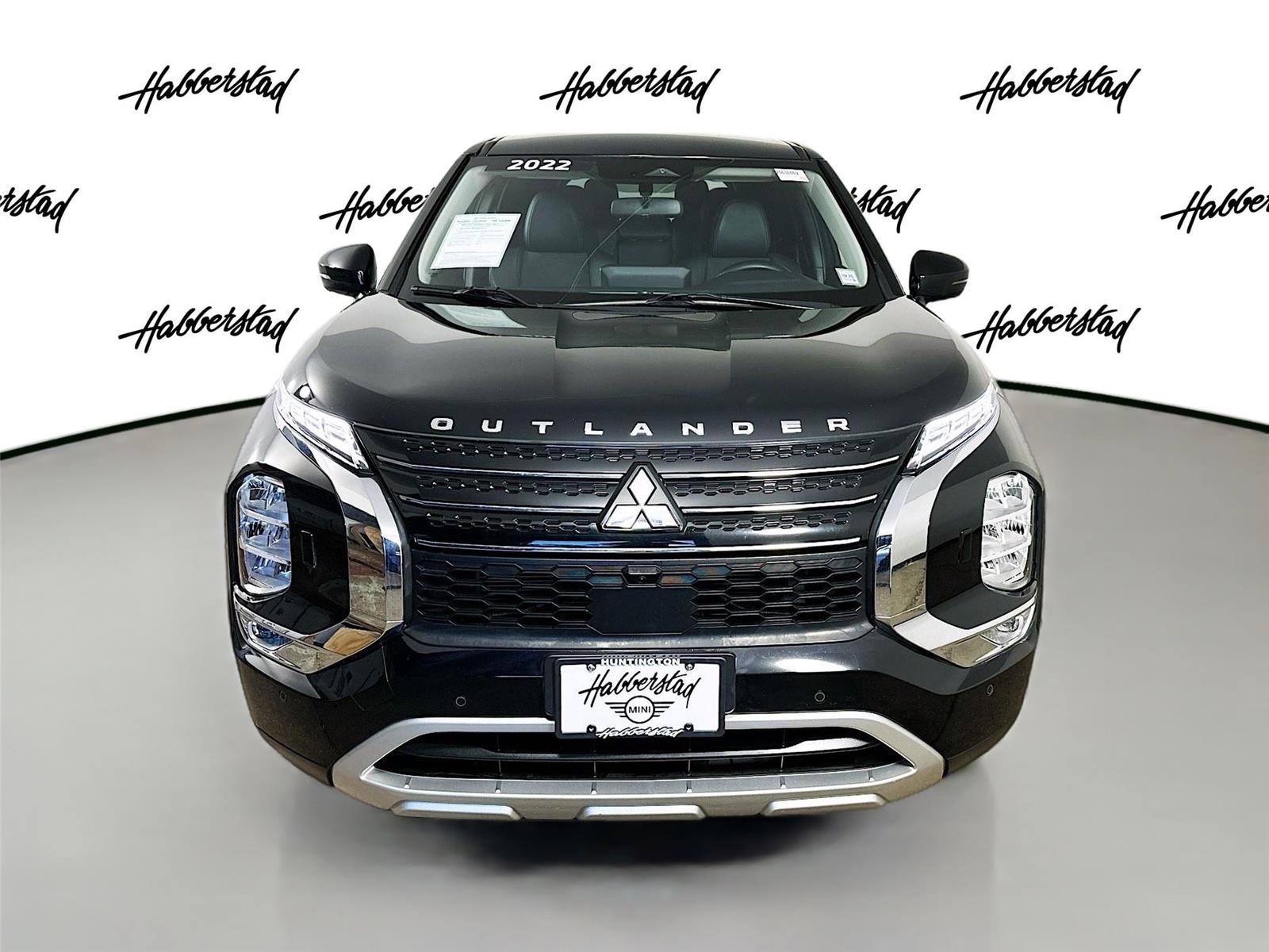 2022 Mitsubishi Outlander SE S-AWC photo 2
