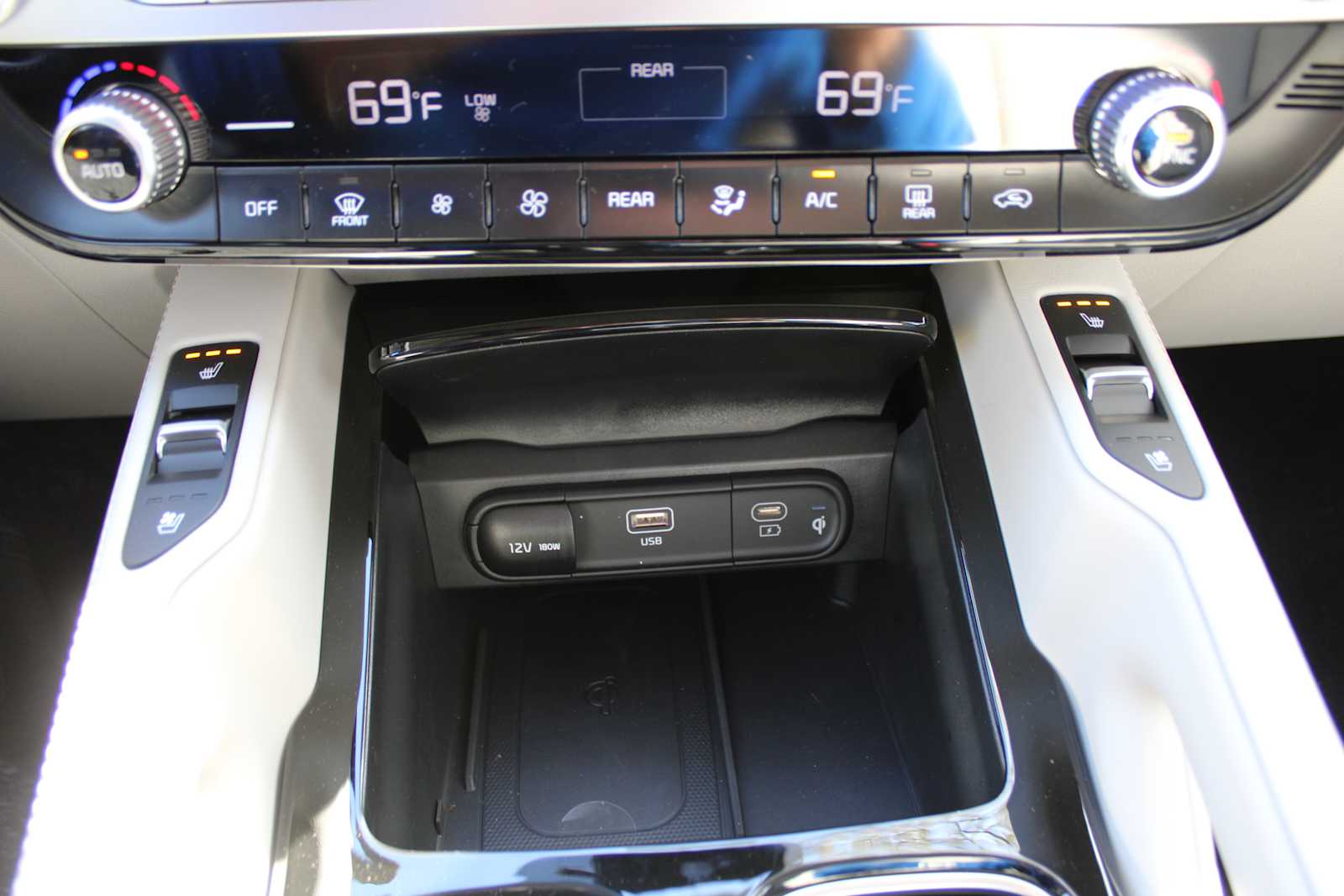 2025 Kia Telluride EX photo 31