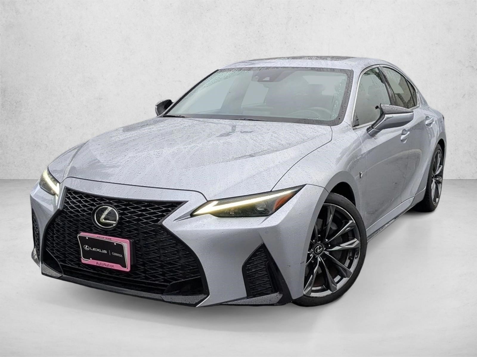 2023 Lexus IS 350 F SPORT's photo