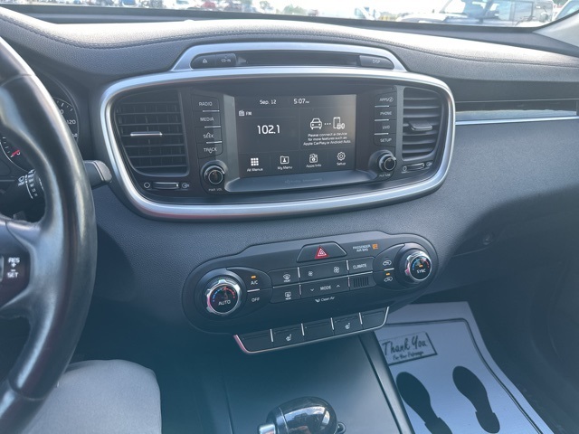 2017 Kia Sorento LX photo 34