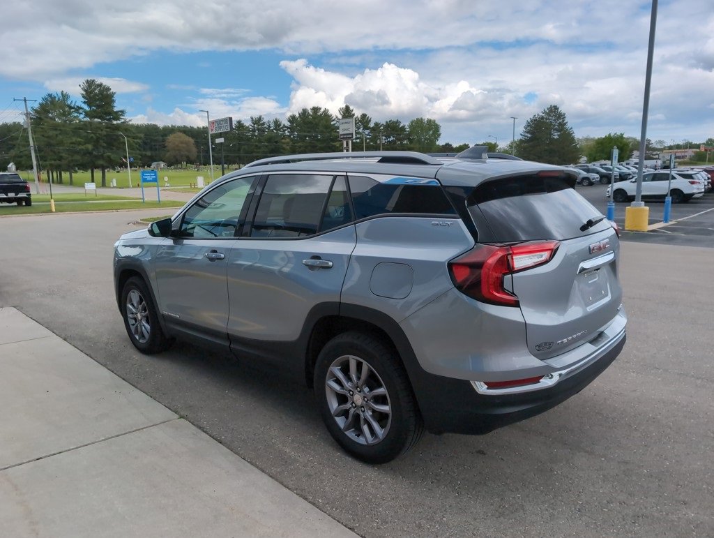 2024 Gmc Terrain SLT photo 6