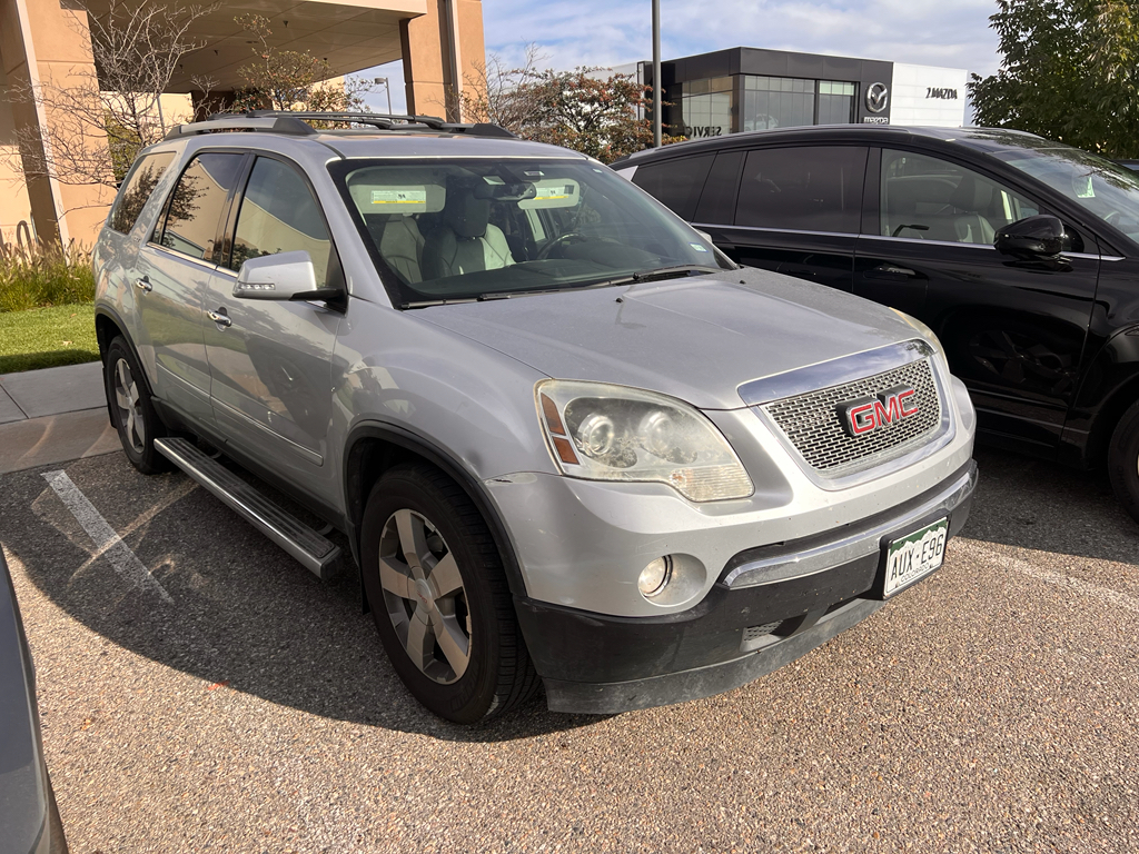 2011 Gmc Acadia SLT photo 5