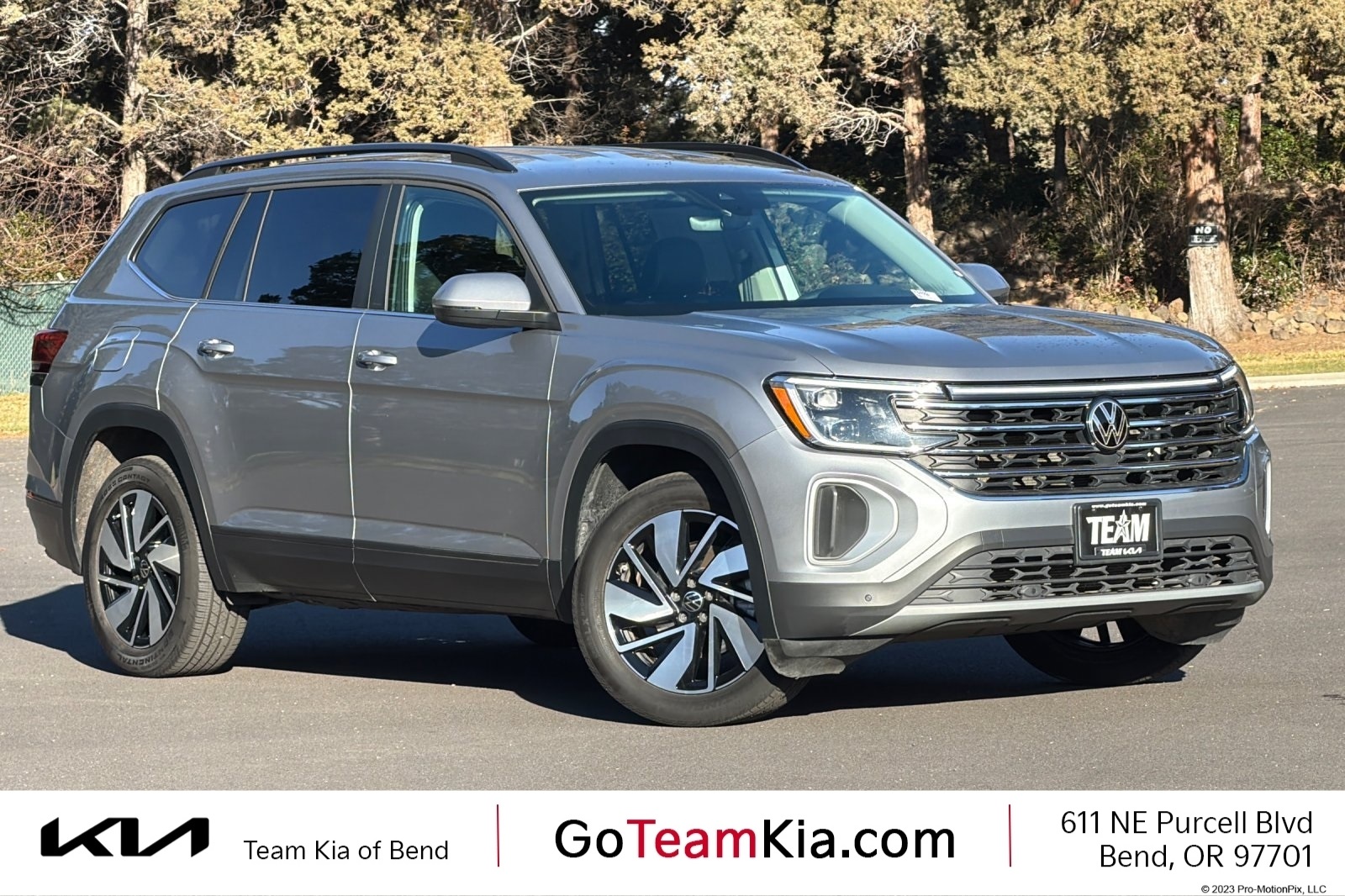 2025 Volkswagen Atlas SE w/Tech's photo