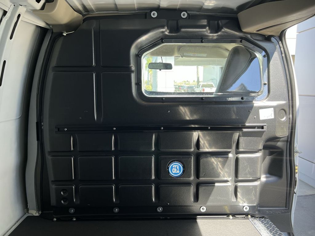 2025 Chevrolet Express Cargo 2500 photo 30