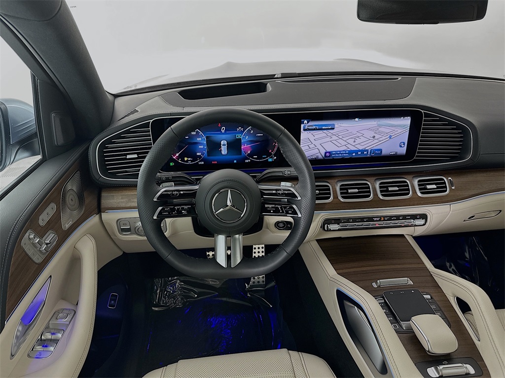 2026 Mercedes Benz GLS 580 4MATIC photo 22