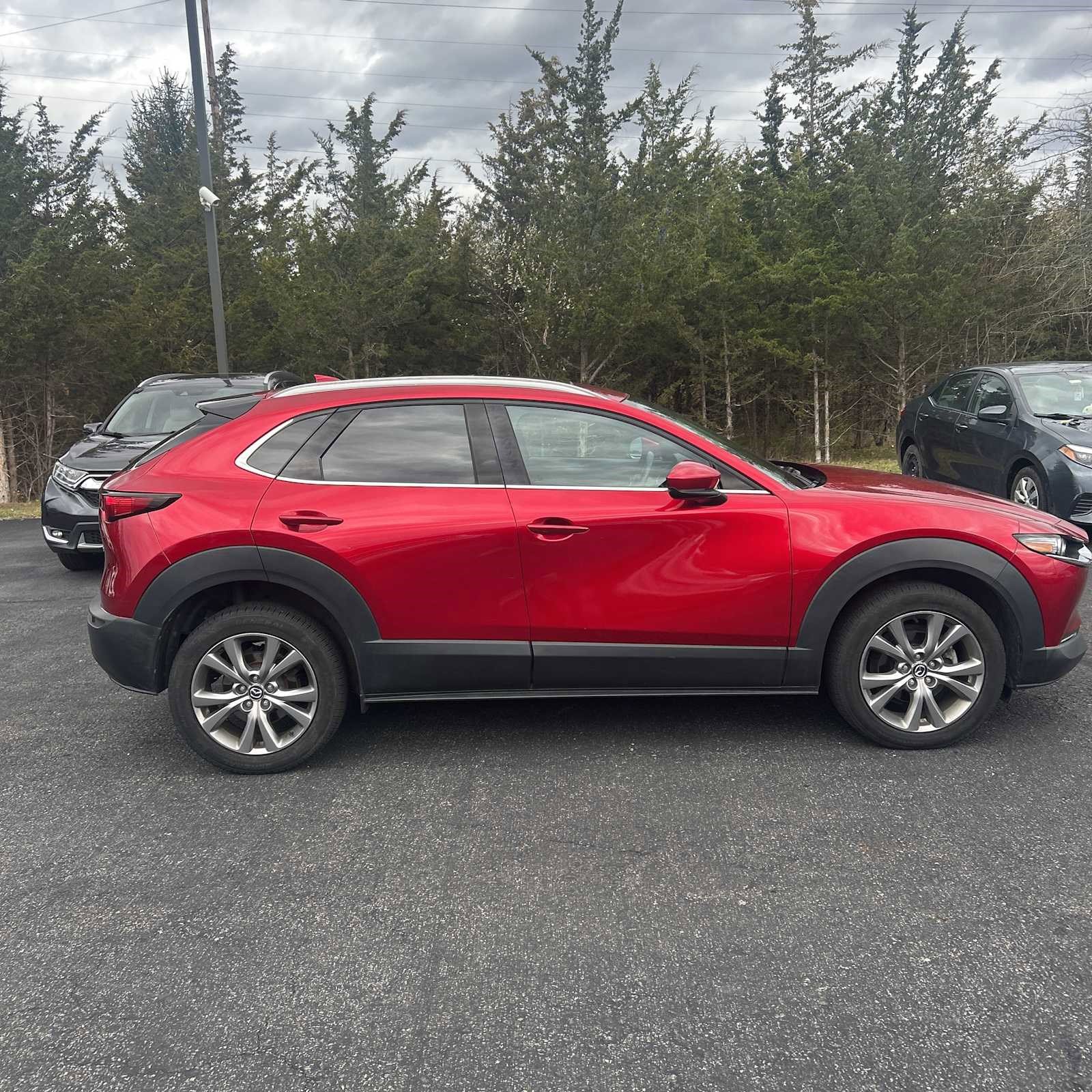 2020 Mazda CX-30 Premium photo 2