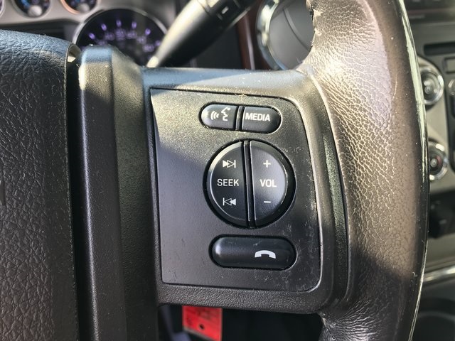 2015 Ford F-350 Lariat photo 9