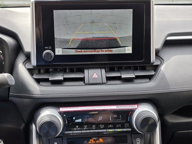 2024 Toyota RAV4 LE photo 16