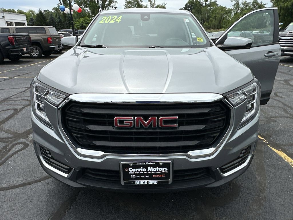 2024 GMC TERRAIN - Image 23