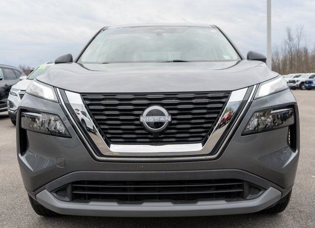 2022 Nissan Rogue S photo 2