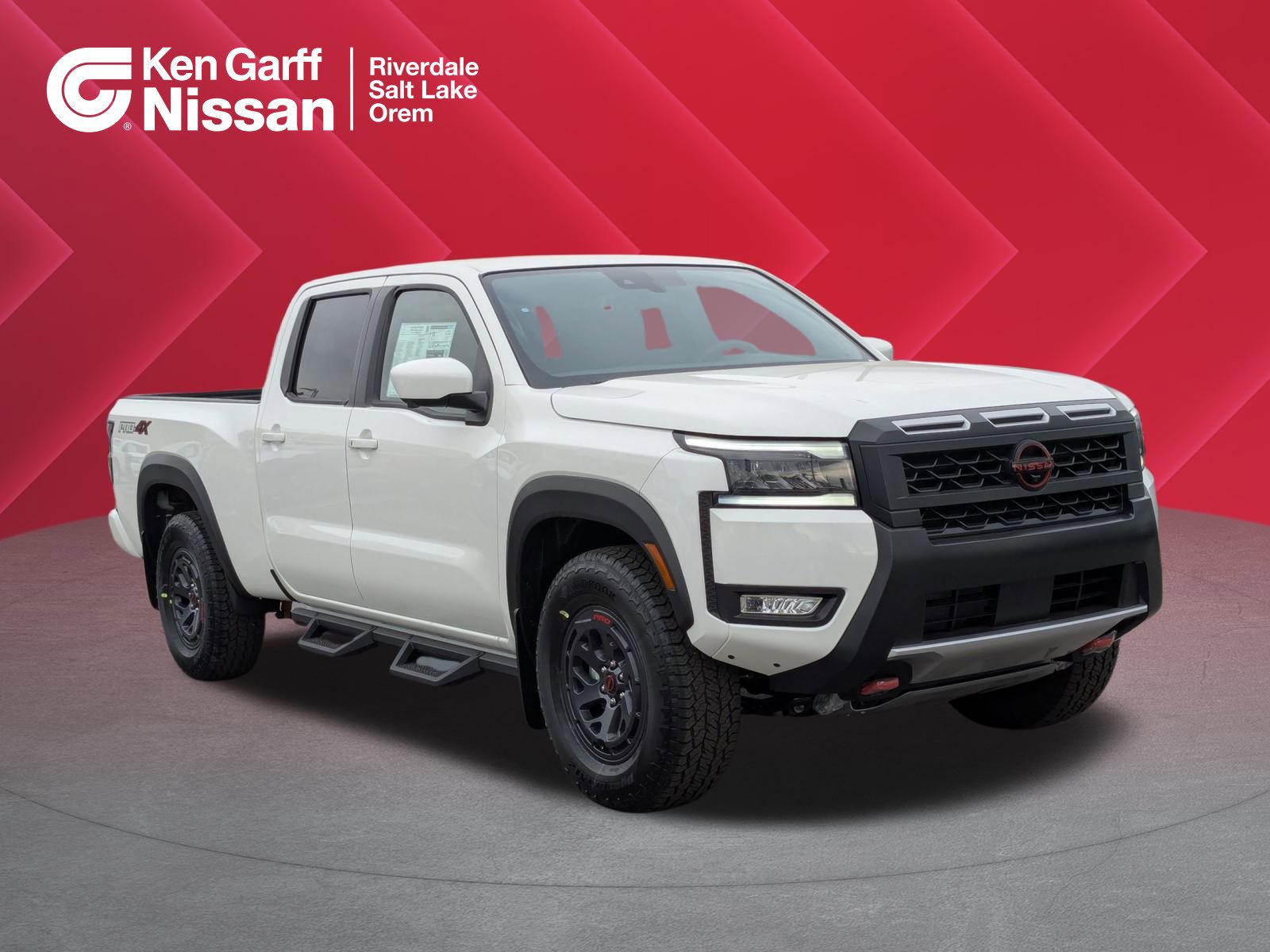 2026 Nissan Frontier PRO-4X's photo