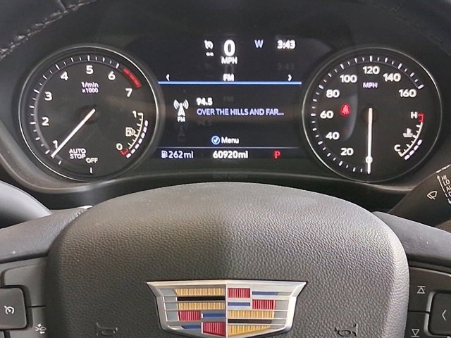2023 Cadillac XT4 Premium Luxury photo 8
