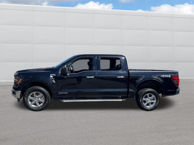 2024 Ford F-150 XLT photo 2