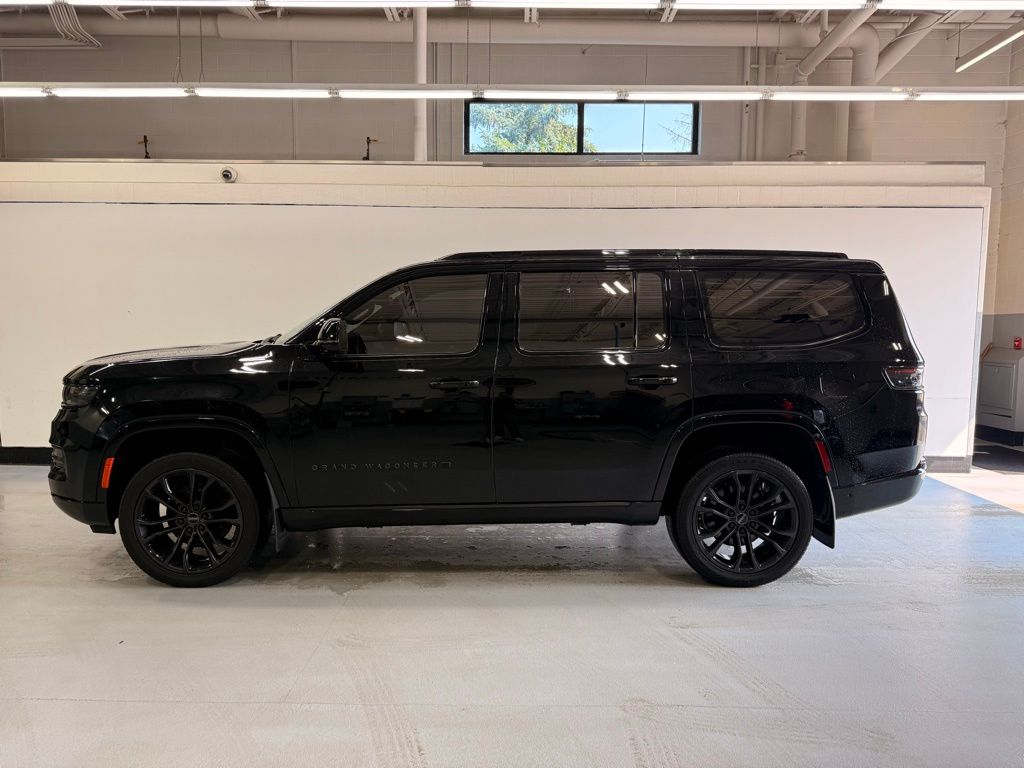 Used 2022 Jeep Grand Wagoneer Obsidian with VIN 1C4SJVFJ4NS118602 for sale in Golden Valley, Minnesota