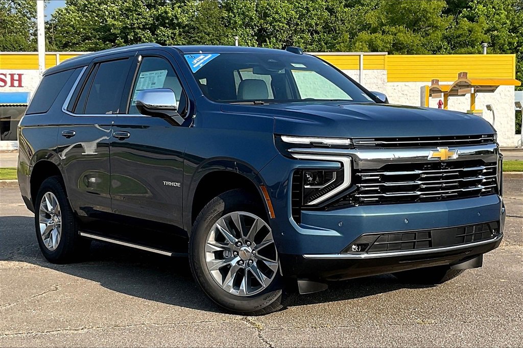 2025 Chevrolet Tahoe Premier photo 13