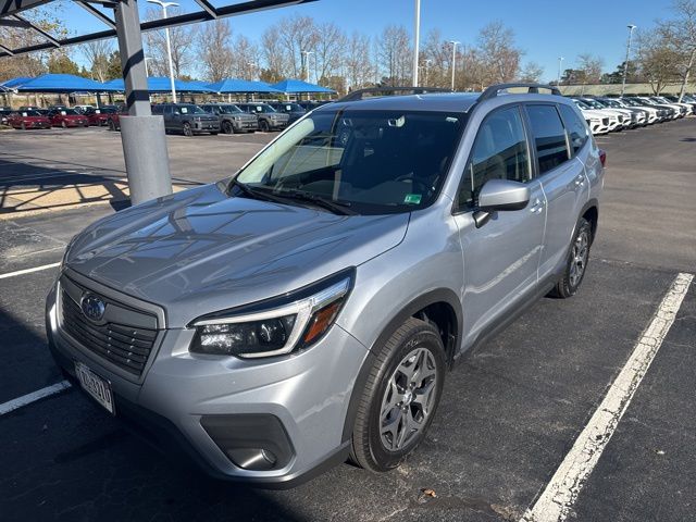 2021 Subaru Forester Premium's photo
