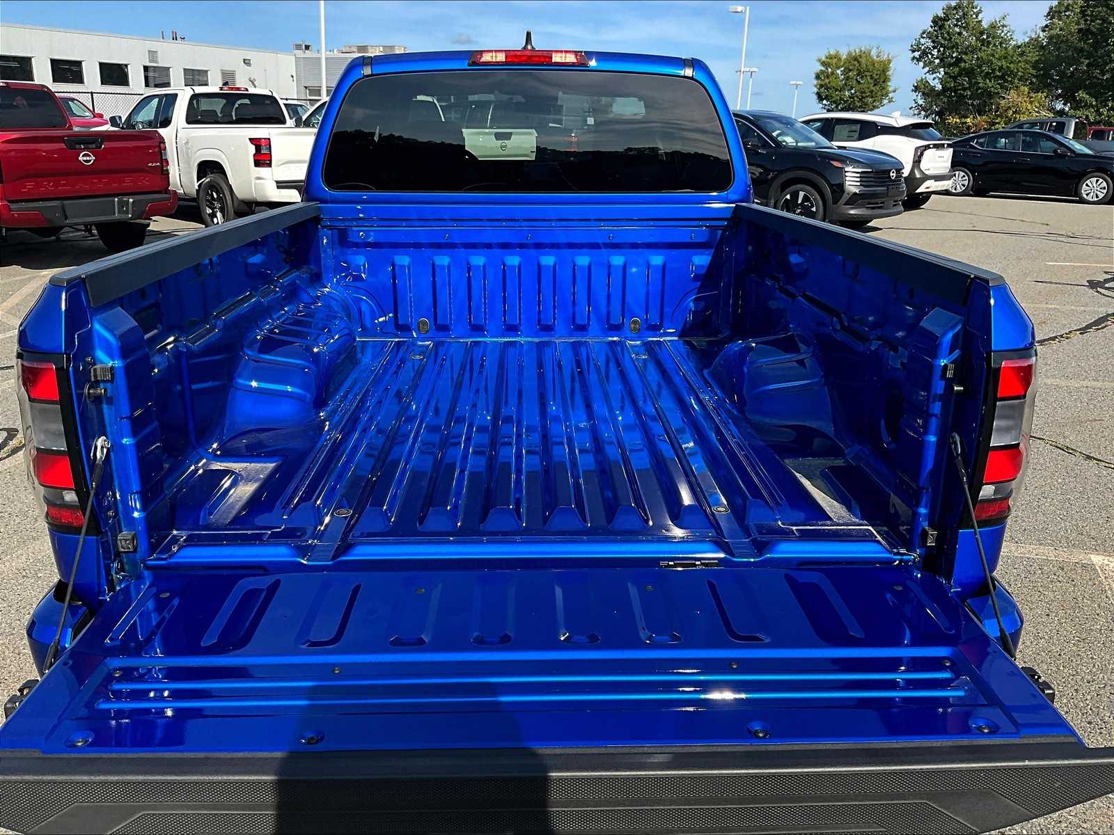 2025 Nissan Frontier SV photo 23