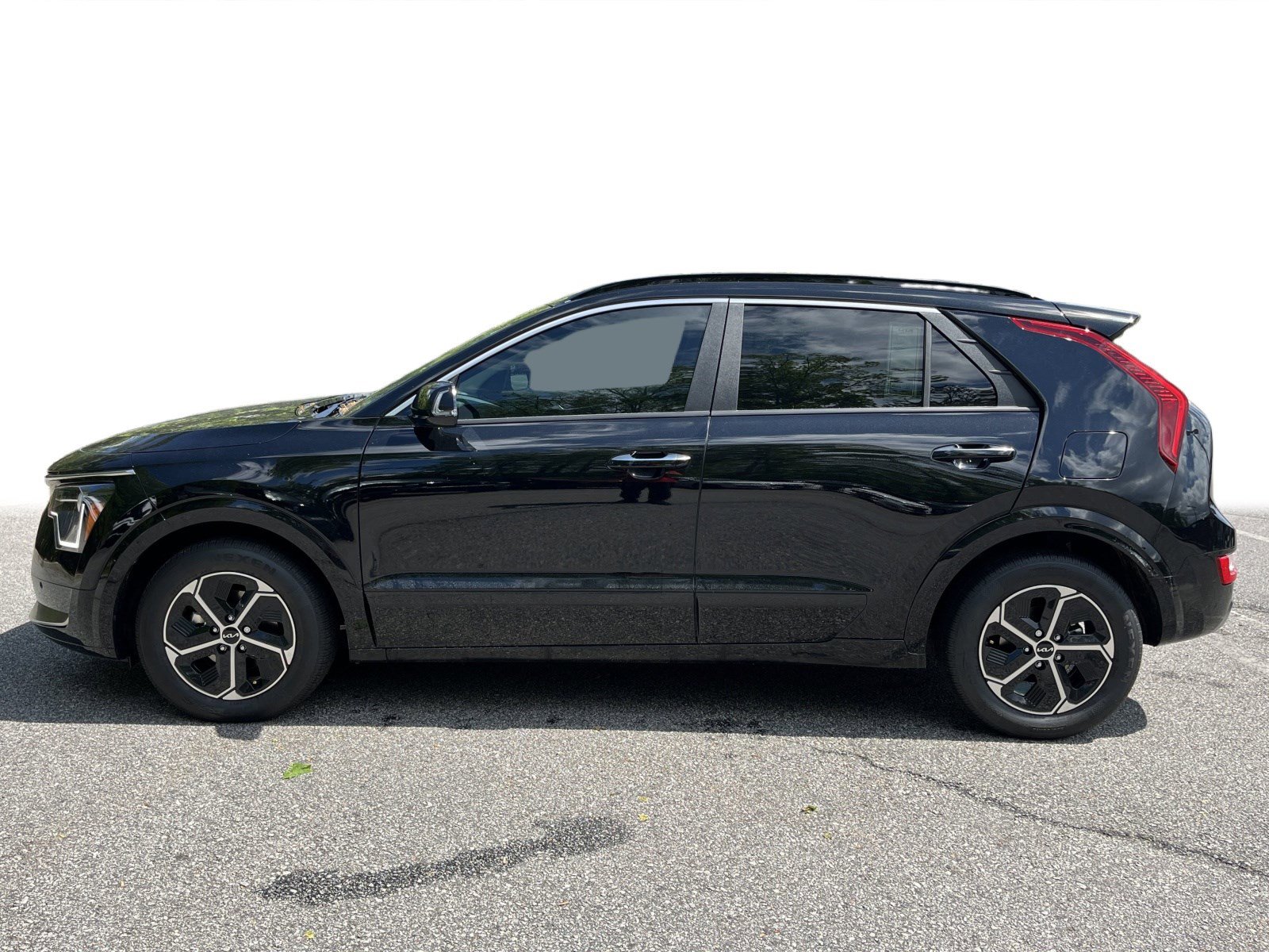 2025 Kia Niro SX Touring photo 16