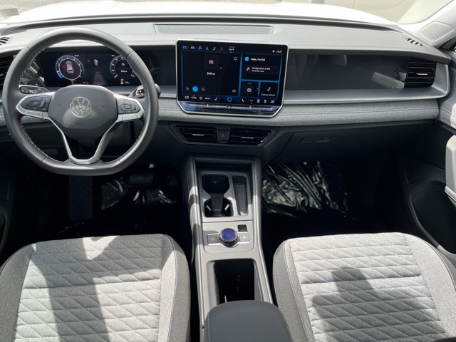 2025 Volkswagen Tiguan S photo 3
