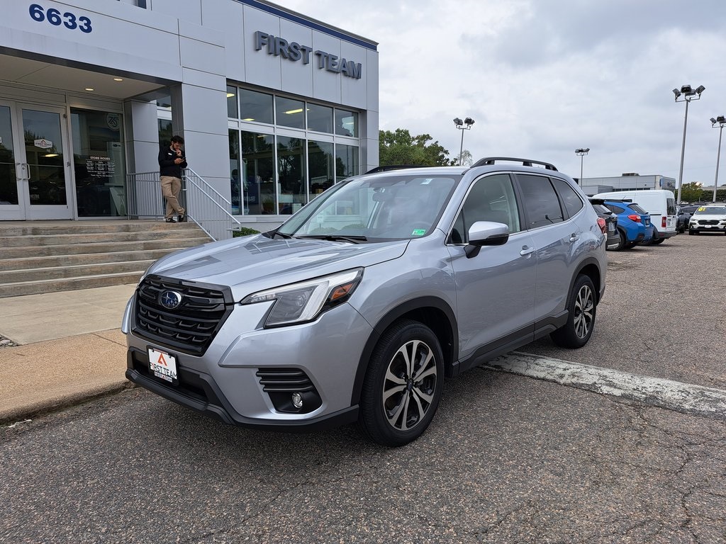 2024 Subaru Forester Limited photo 2