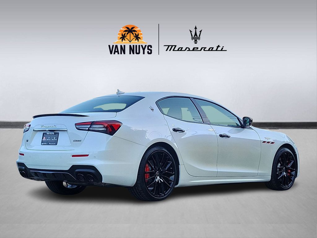 2023 Maserati Ghibli Trofeo photo 2