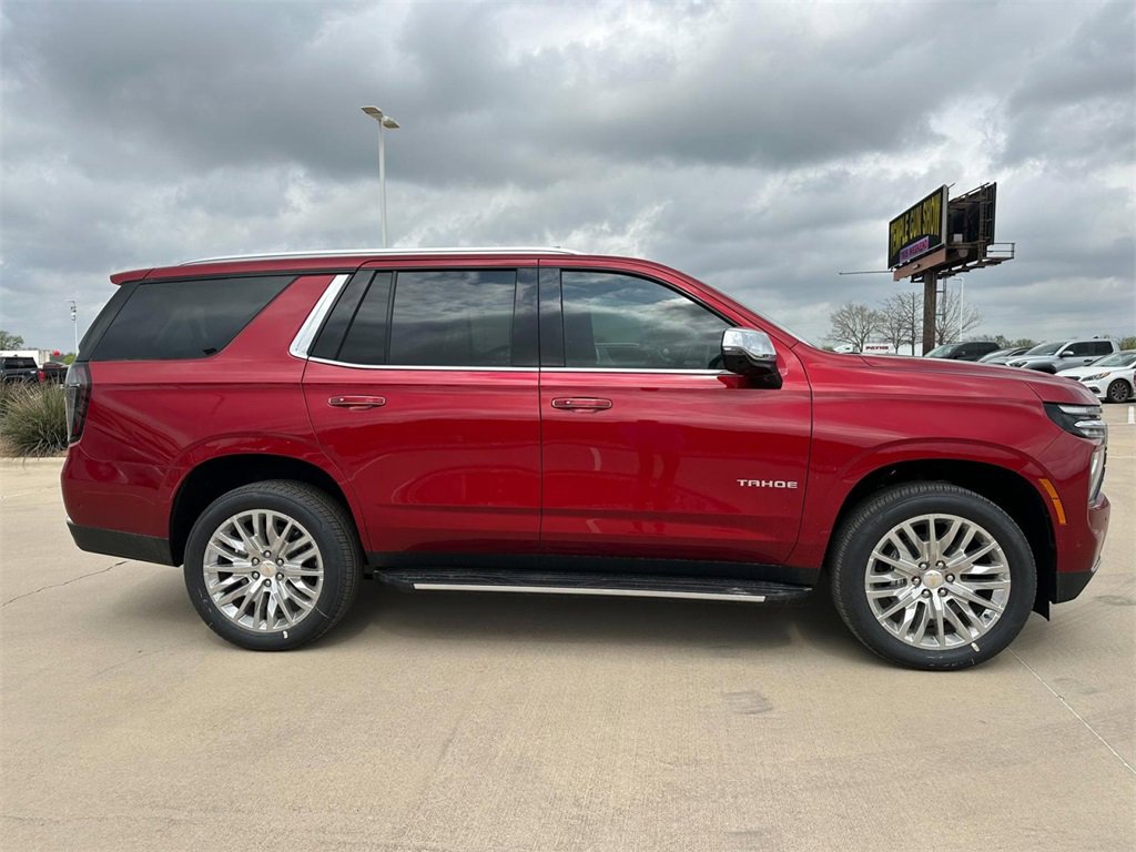 2025 Chevrolet Tahoe Premier photo 4