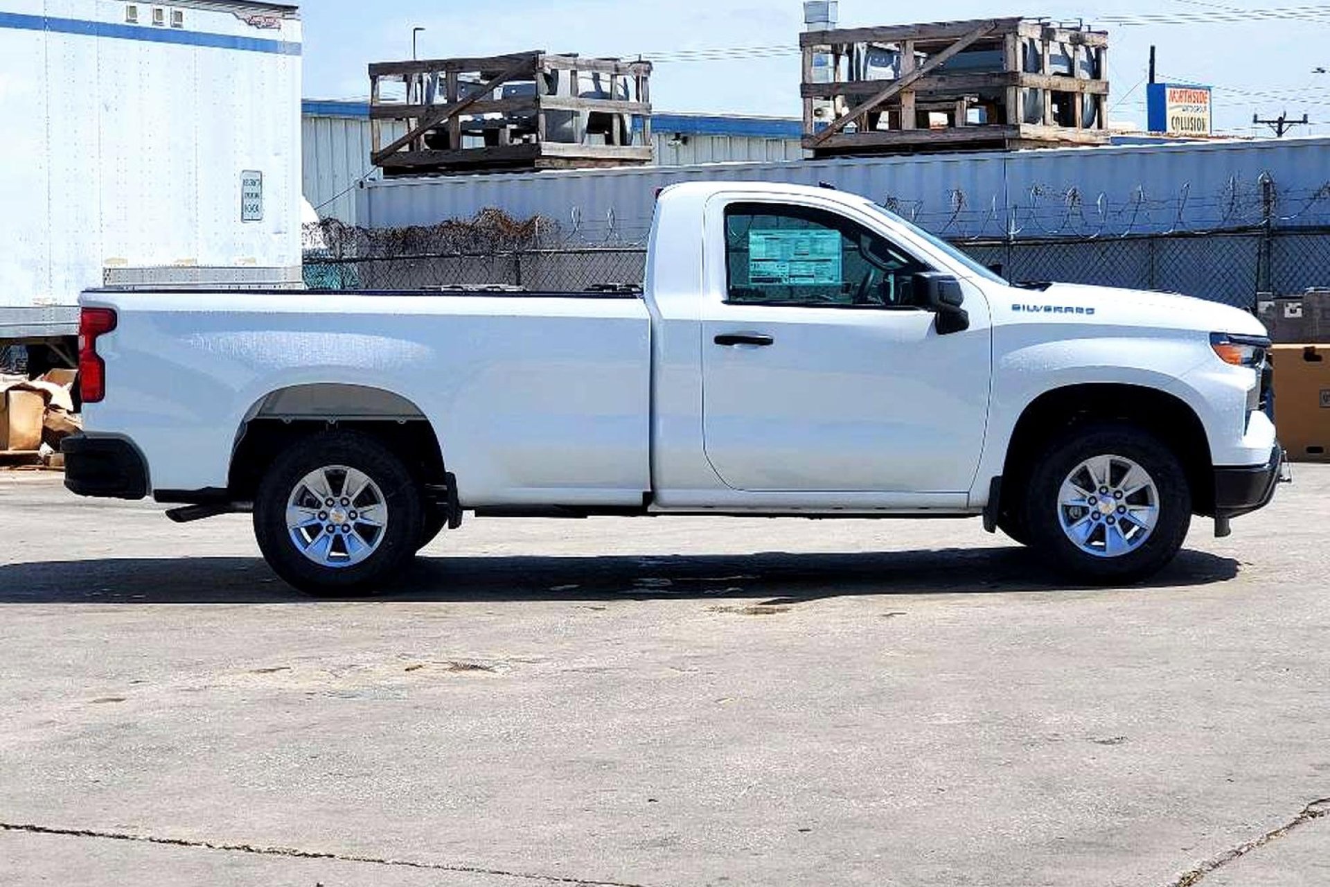 2025 Chevrolet Silverado Work Truck photo 4