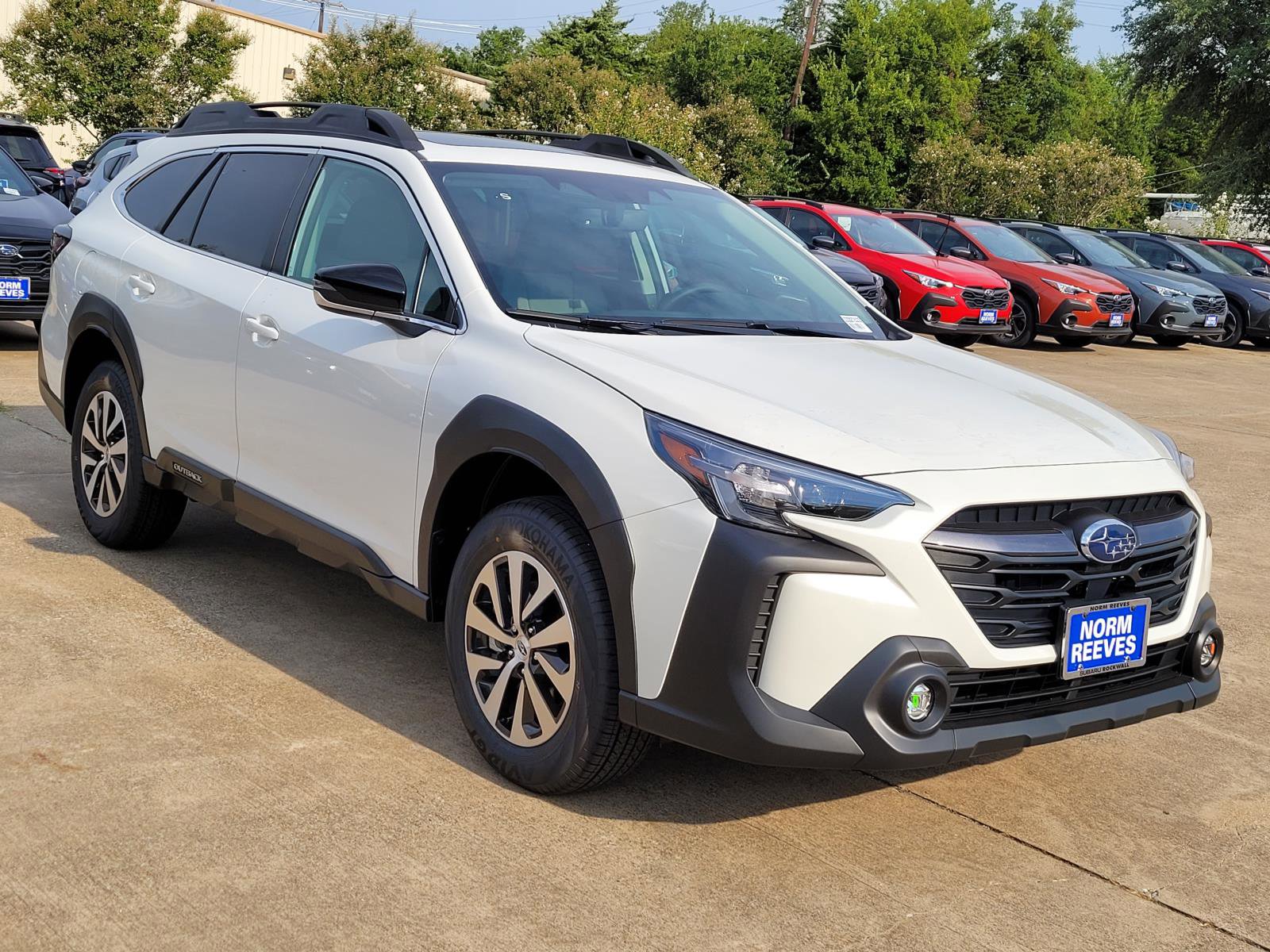 2025 Subaru Outback Premium photo 13