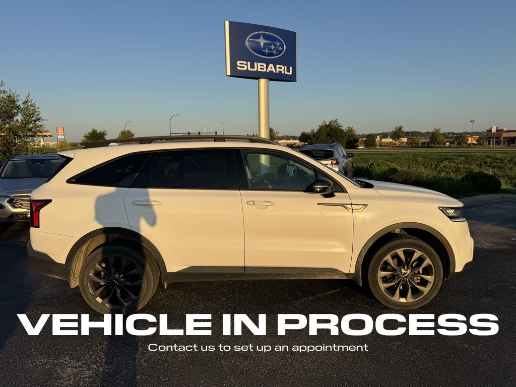 Used 2022 Kia Sorento X-Line EX with VIN 5XYRHDLF6NG127926 for sale in Rochester, Minnesota