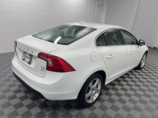 2013 Volvo S60 T5 Premier photo 5