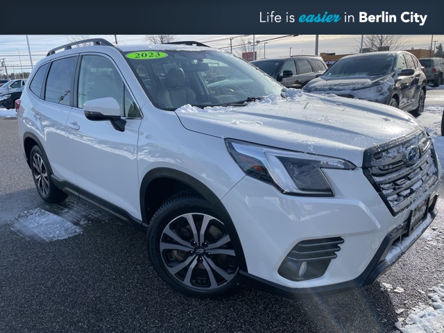 2023 Subaru Forester Limited's photo