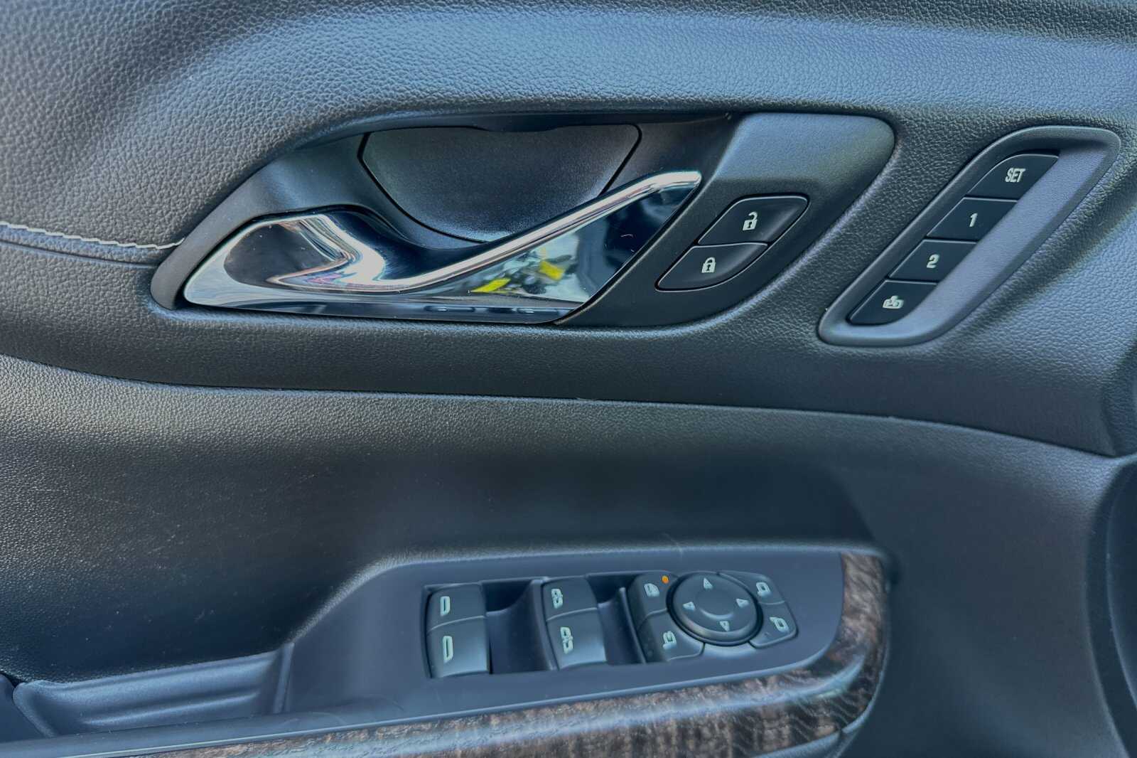 2022 Gmc Acadia Denali photo 10