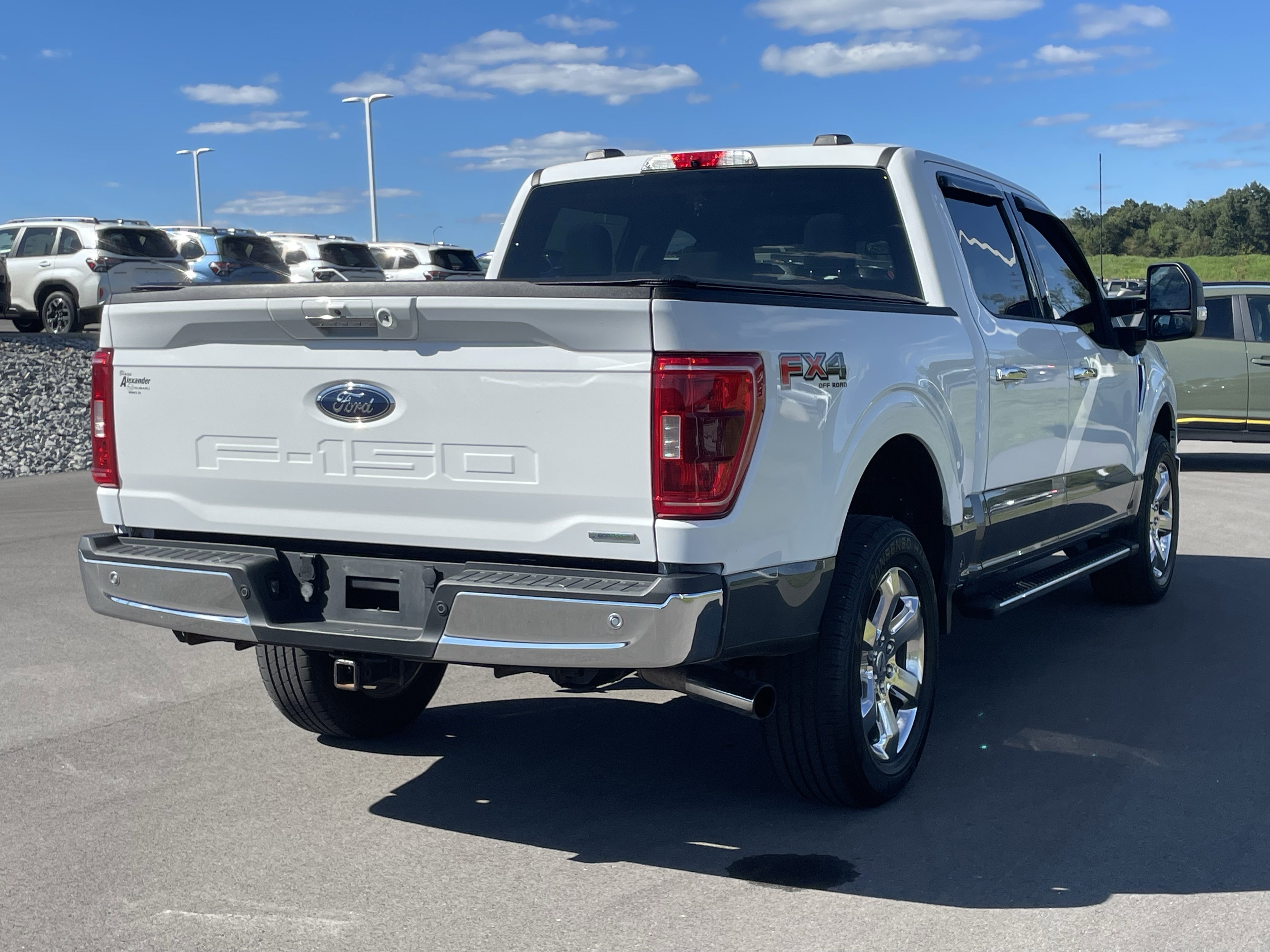 2021 Ford F-150 XLT photo 2
