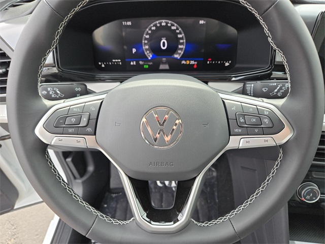 2025 Volkswagen Taos S photo 4