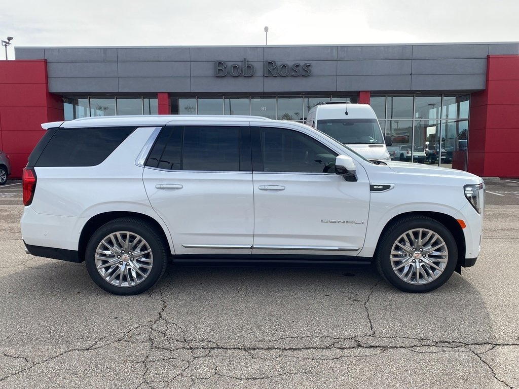 2023 GMC Yukon Denali's photo