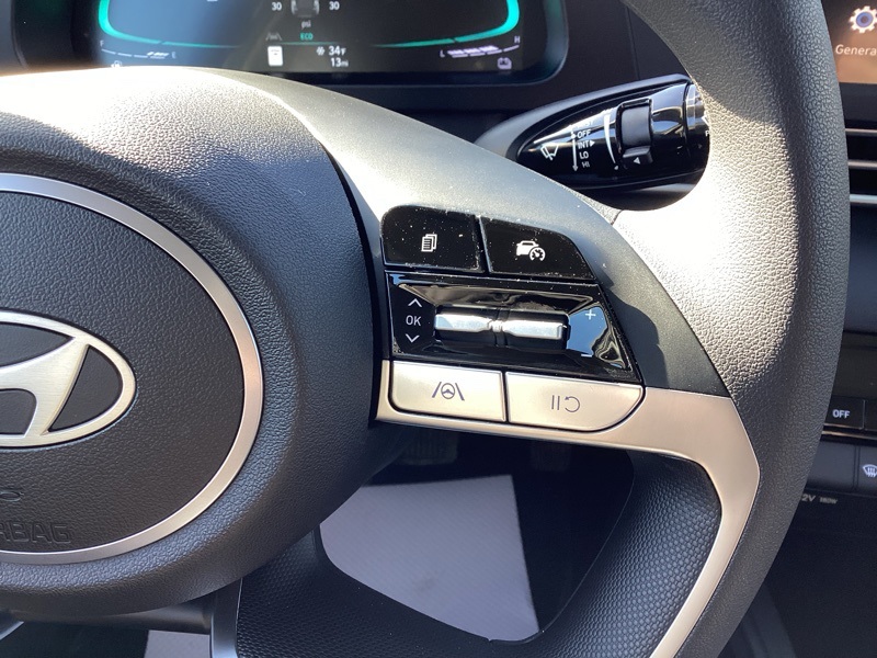 2025 Hyundai Elantra Hybrid Blue photo 35
