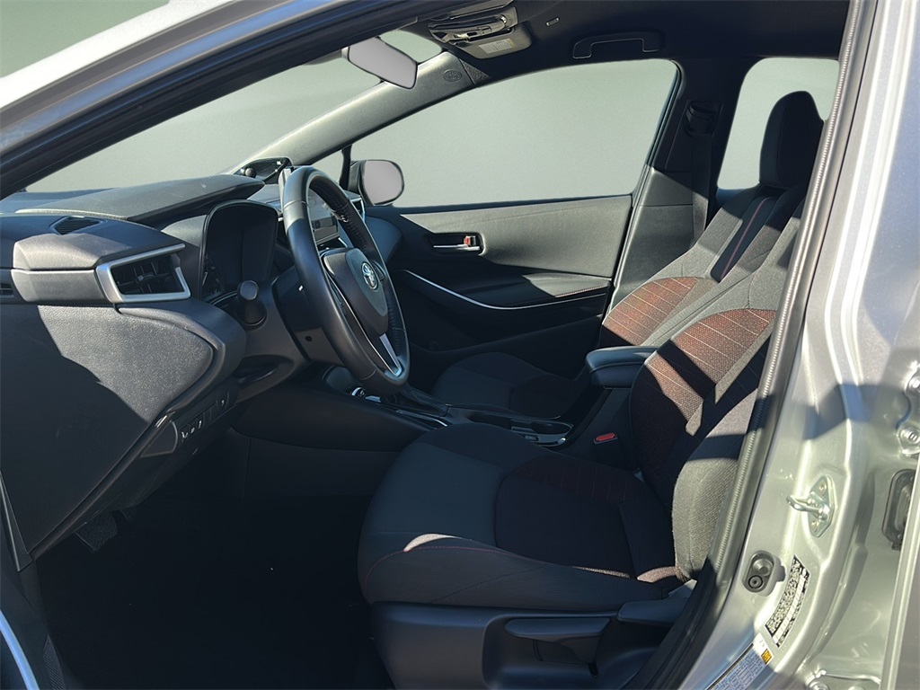 2024 Toyota Corolla Hybrid photo 2