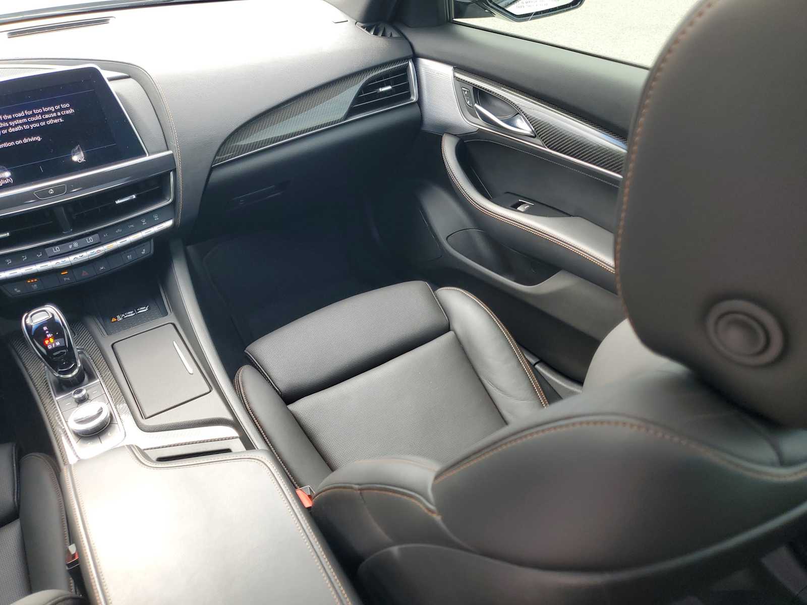2022 Cadillac CT5 V photo 12