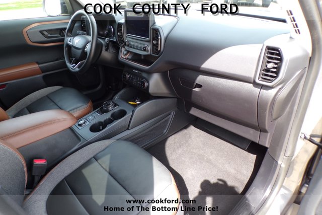 2022 Ford Bronco Sport Outer Banks photo 18