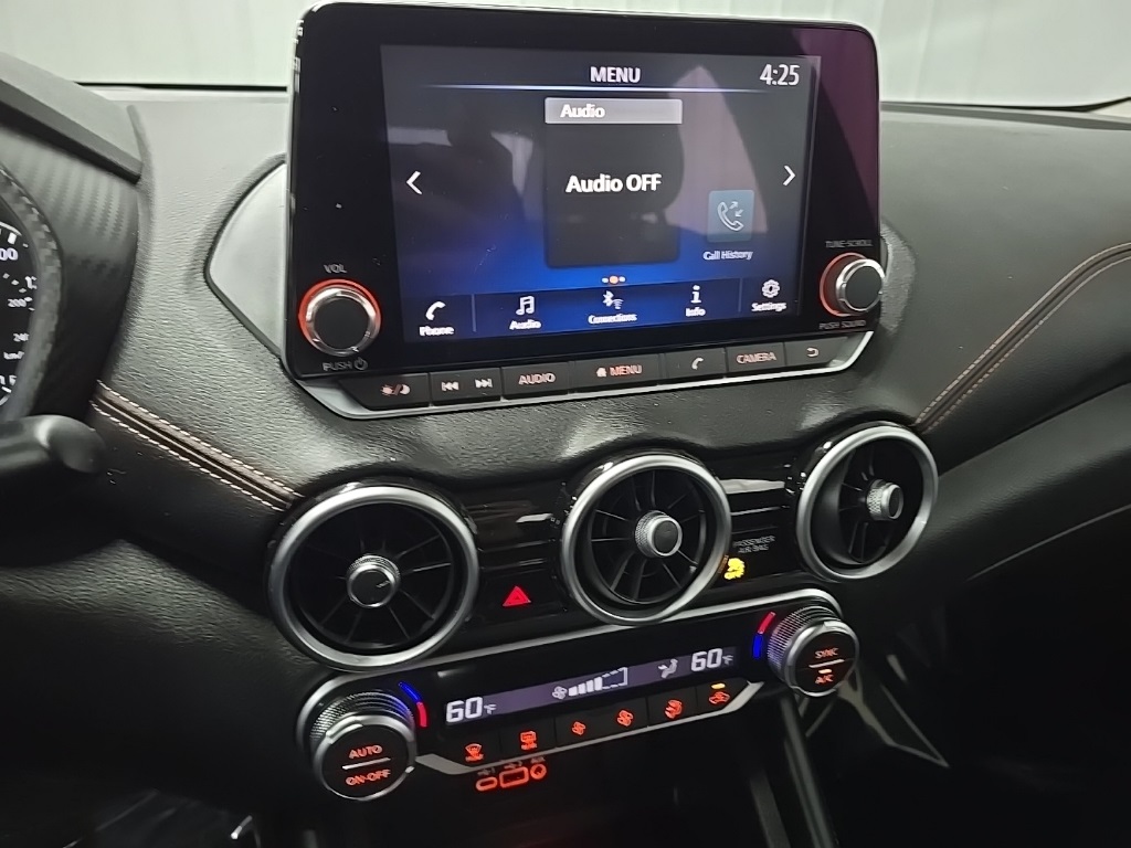 2021 Nissan Sentra SR photo 22