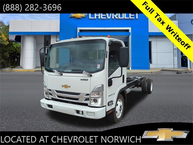 New 2025 Chevrolet Low Cab Forward 5500 XG's photo