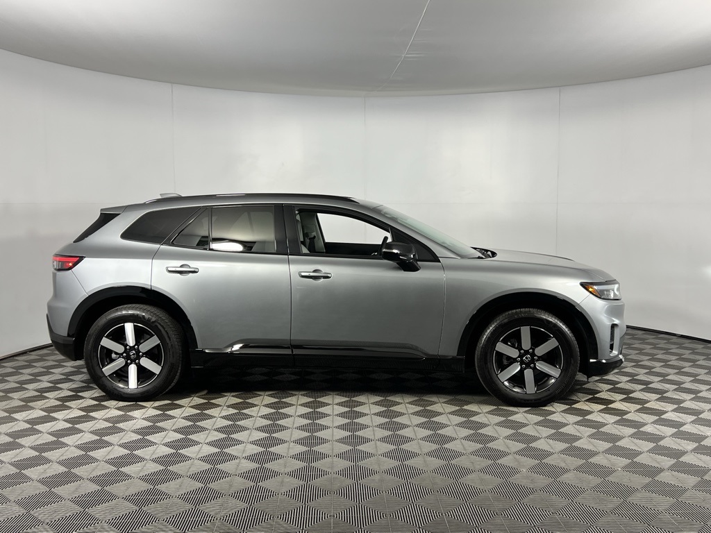 2024 Honda Prologue Touring photo 2