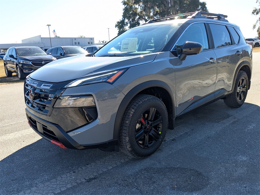 2026 Nissan Rogue SV photo 3