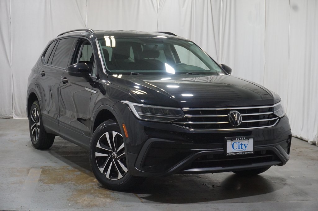 2022 Volkswagen Tiguan S photo 2